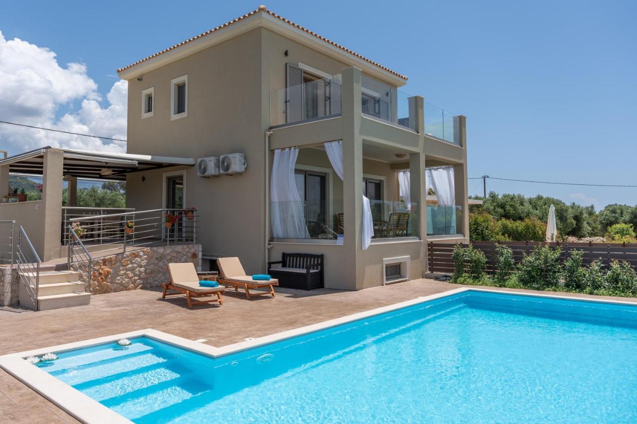Villa Aleli With Tennis Court Minia
