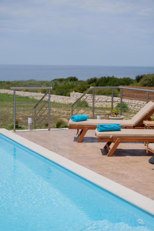 Aleli With Tennis Court Villa Minia