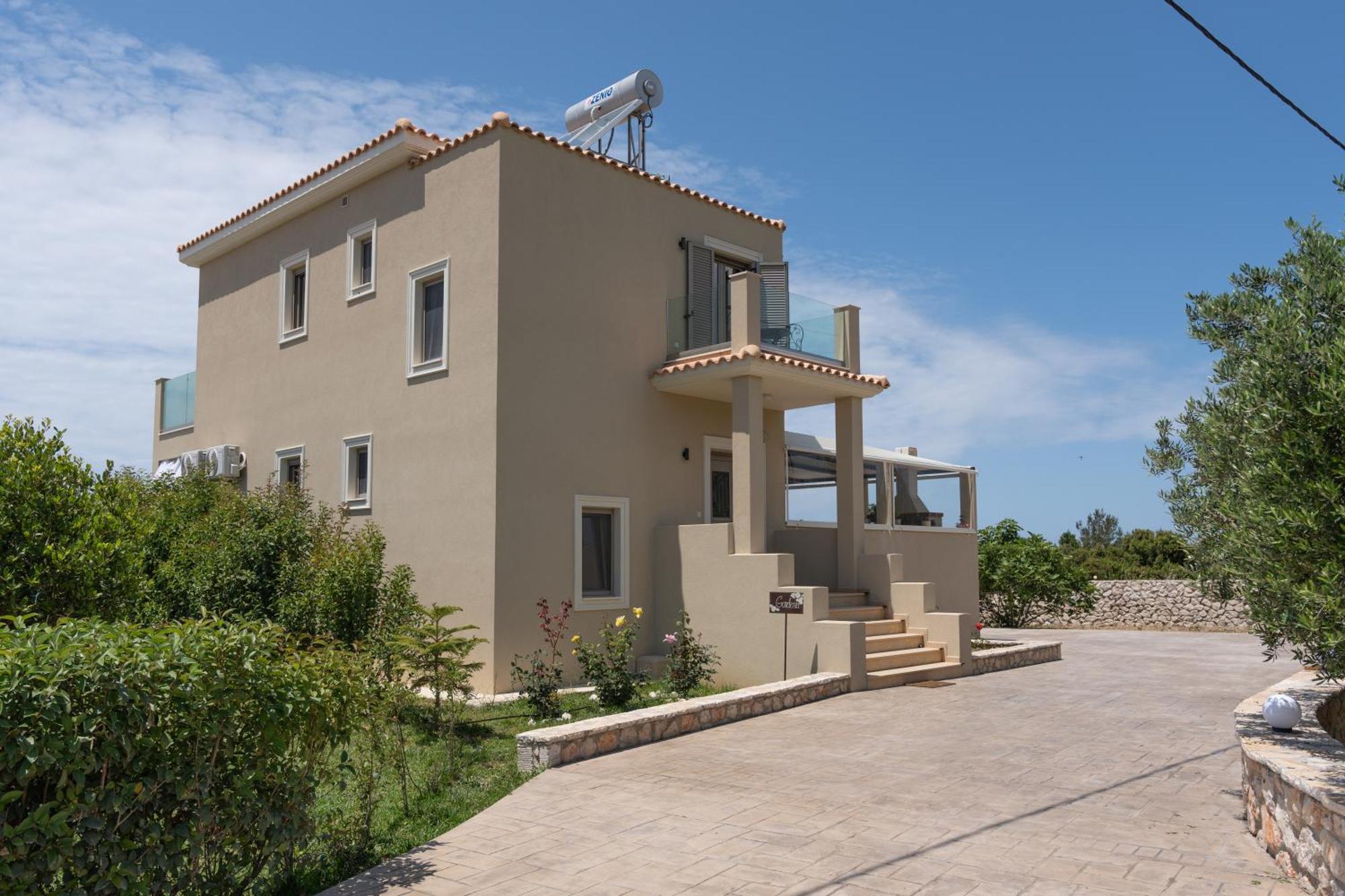 Villa Aleli With Tennis Court Minia